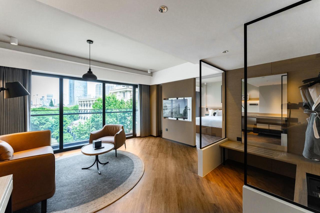 Hotel Mia - Xuhui Jiaotong 4*